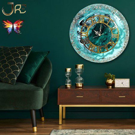 Timeless Designs: How to Choose the Perfect Living Room Clock